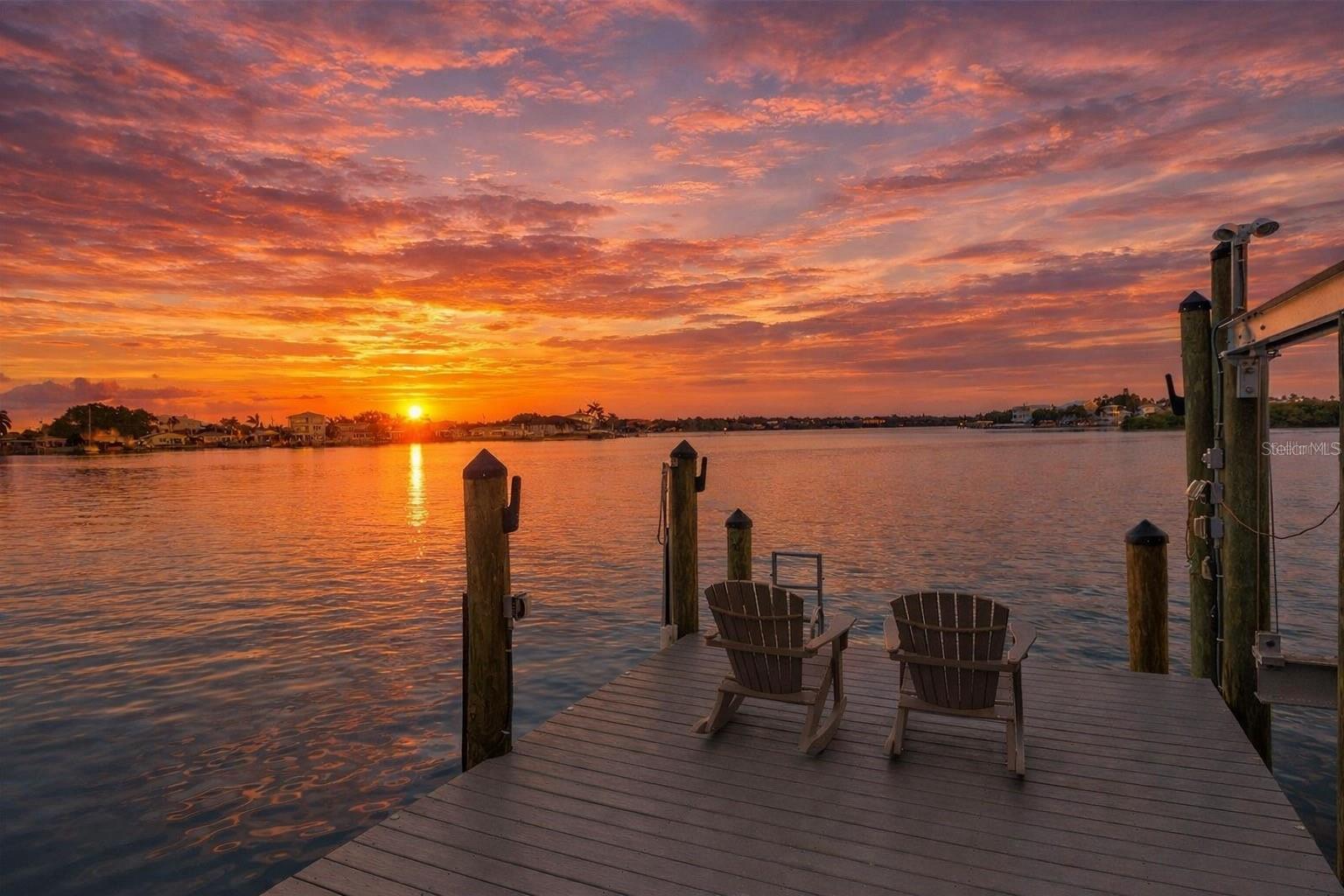 TB8465778 Property Photo