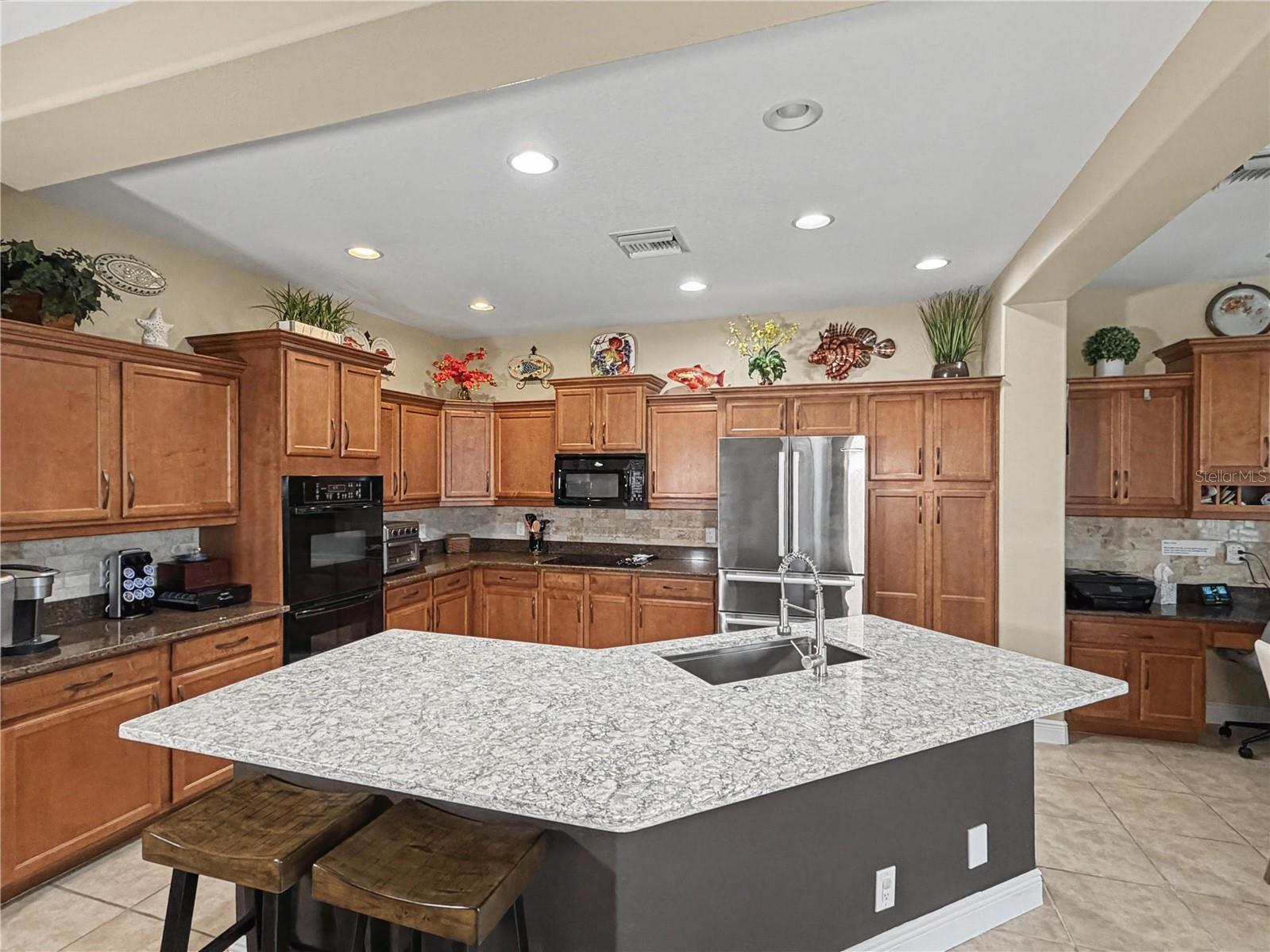 7669 CAPONATA BLVD, SEMINOLE, FL, 33777