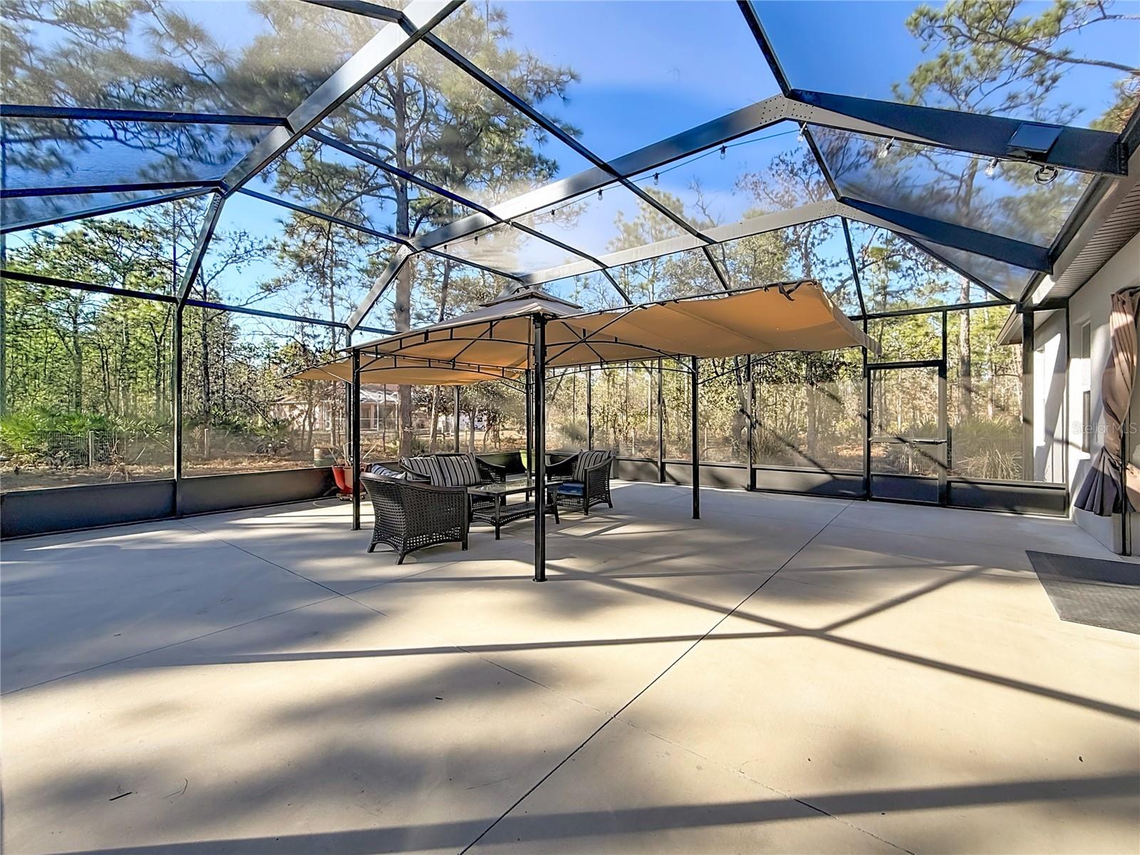 17479 MACASSAR RD, WEEKI WACHEE, FL, 34614