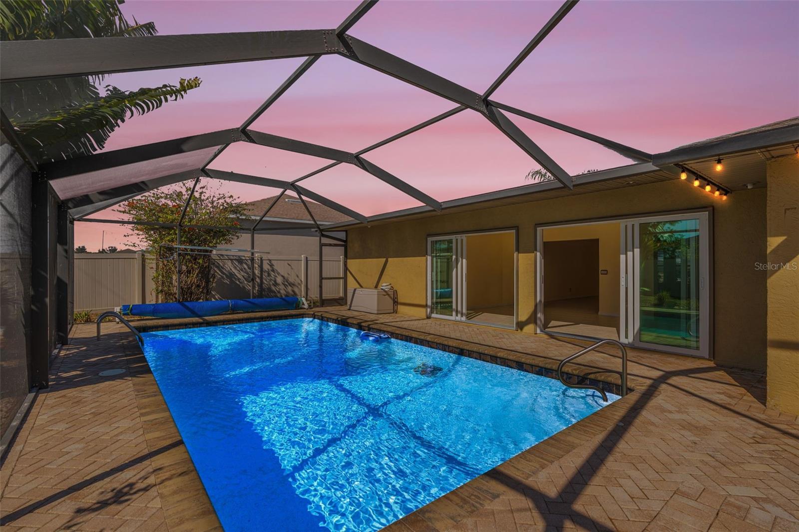 322 NE 29TH TER, CAPE CORAL, FL, 33909