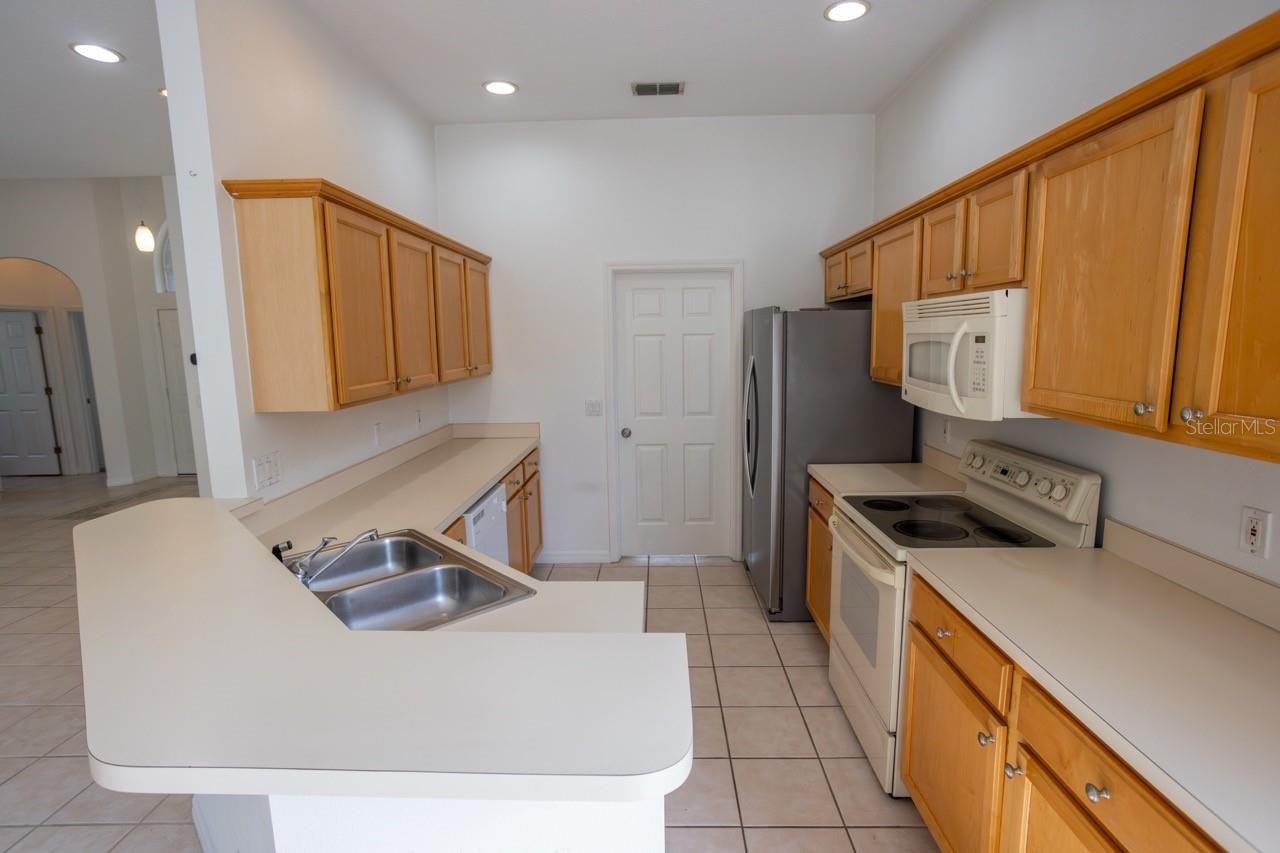 985 RIDGEMOUNT PL, LAKE MARY, FL, 32746