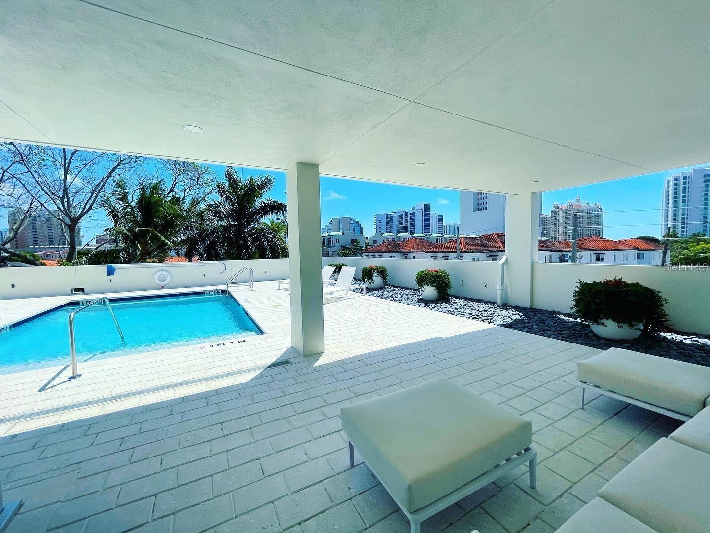 332 COCOANUT AVE #505, SARASOTA, FL, 34236