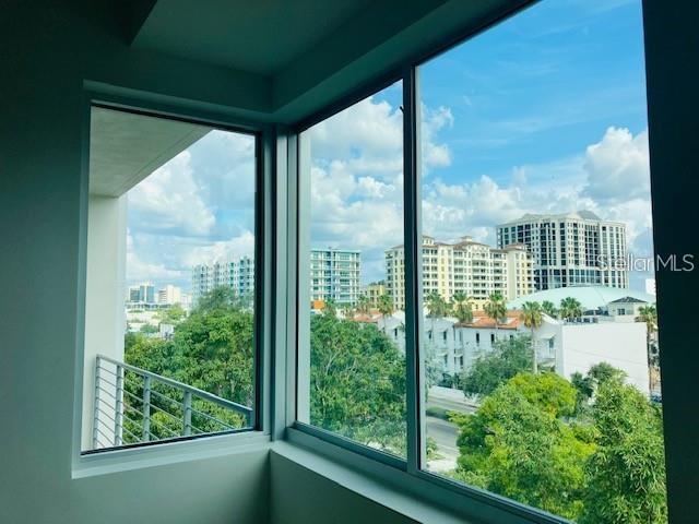 332 COCOANUT AVE #505, SARASOTA, FL, 34236