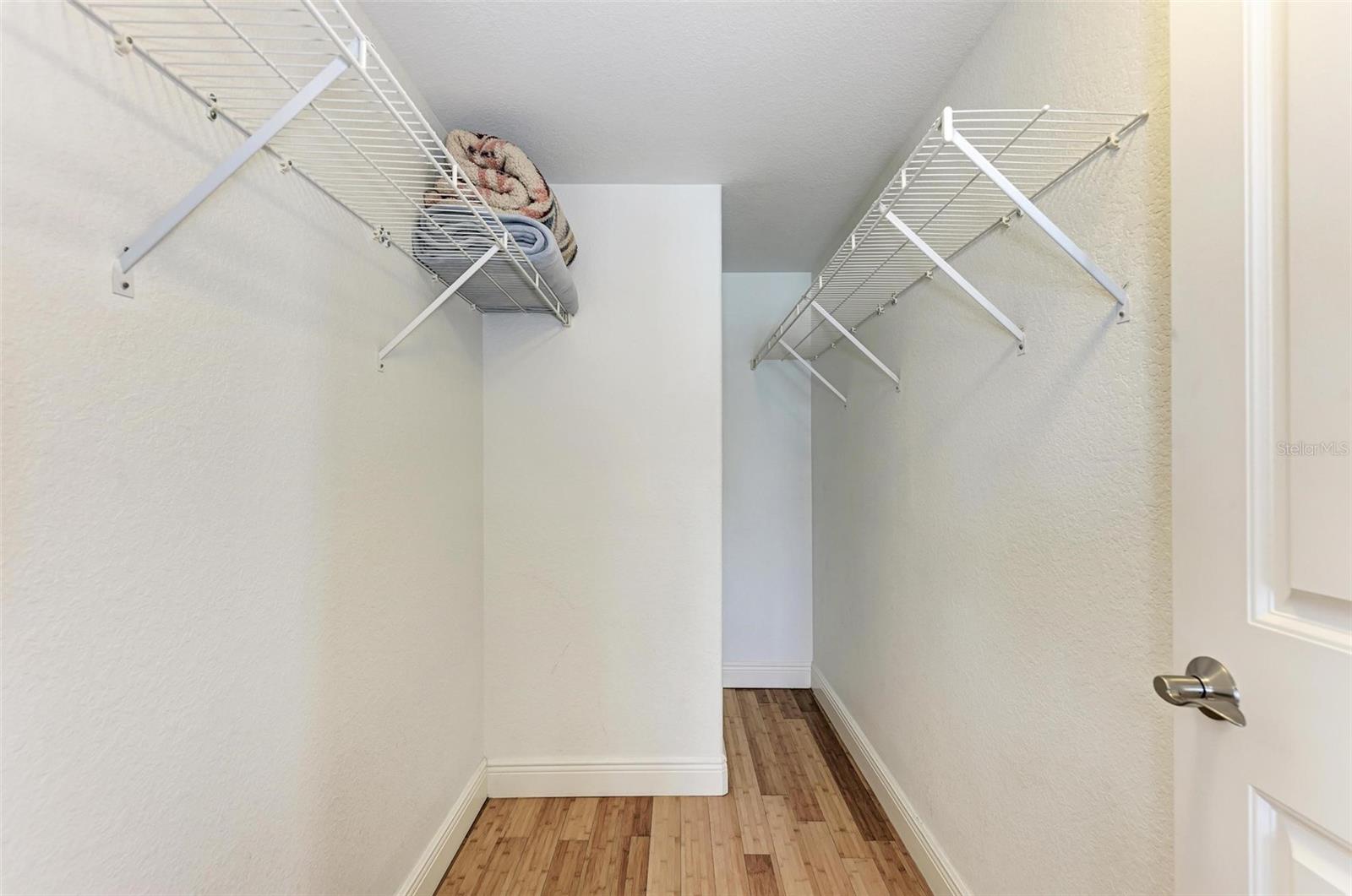 A4678835 Property Photo