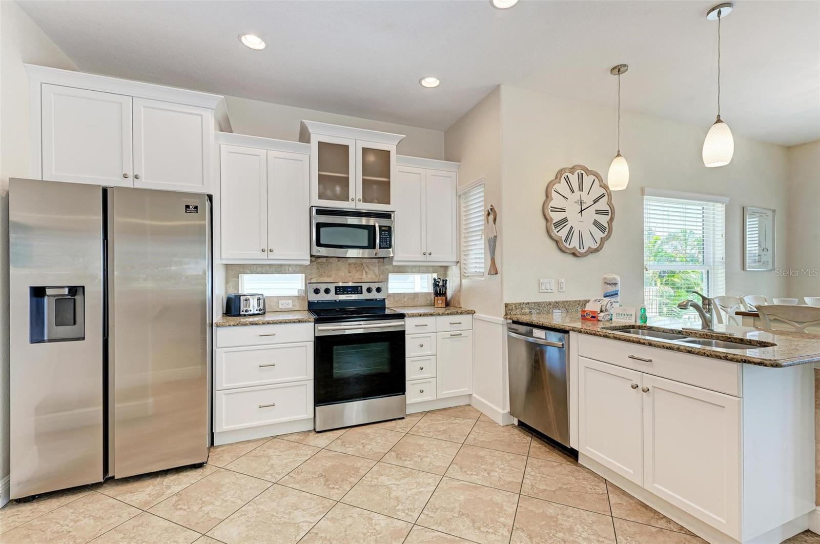 A4678835 Property Photo