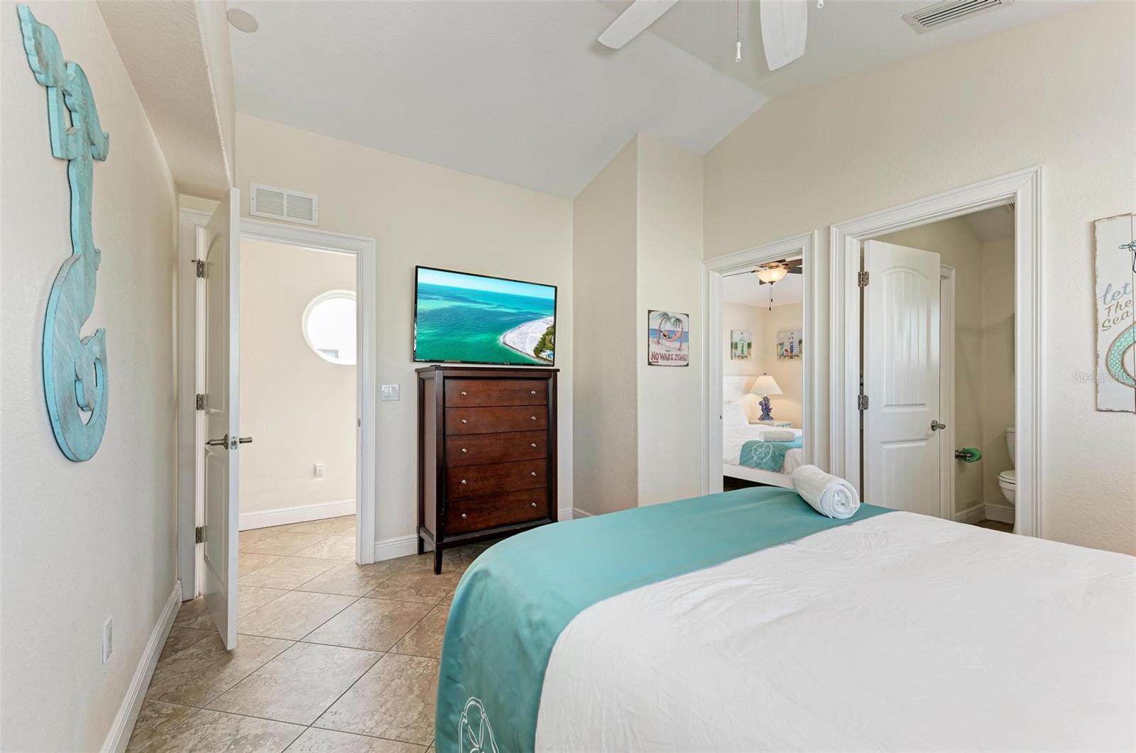 A4678835 Property Photo