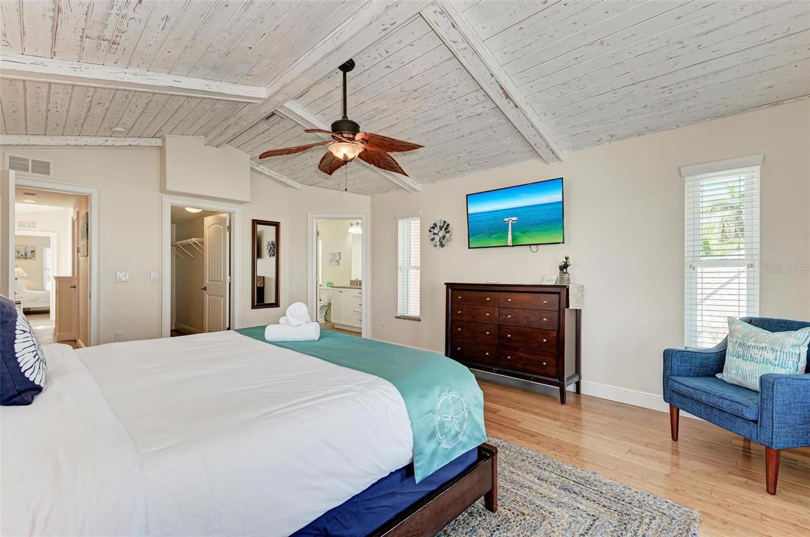 A4678835 Property Photo