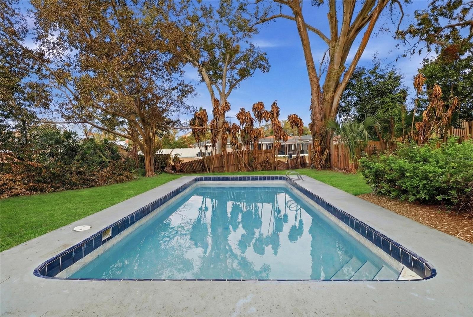 L4958667 Property Photo