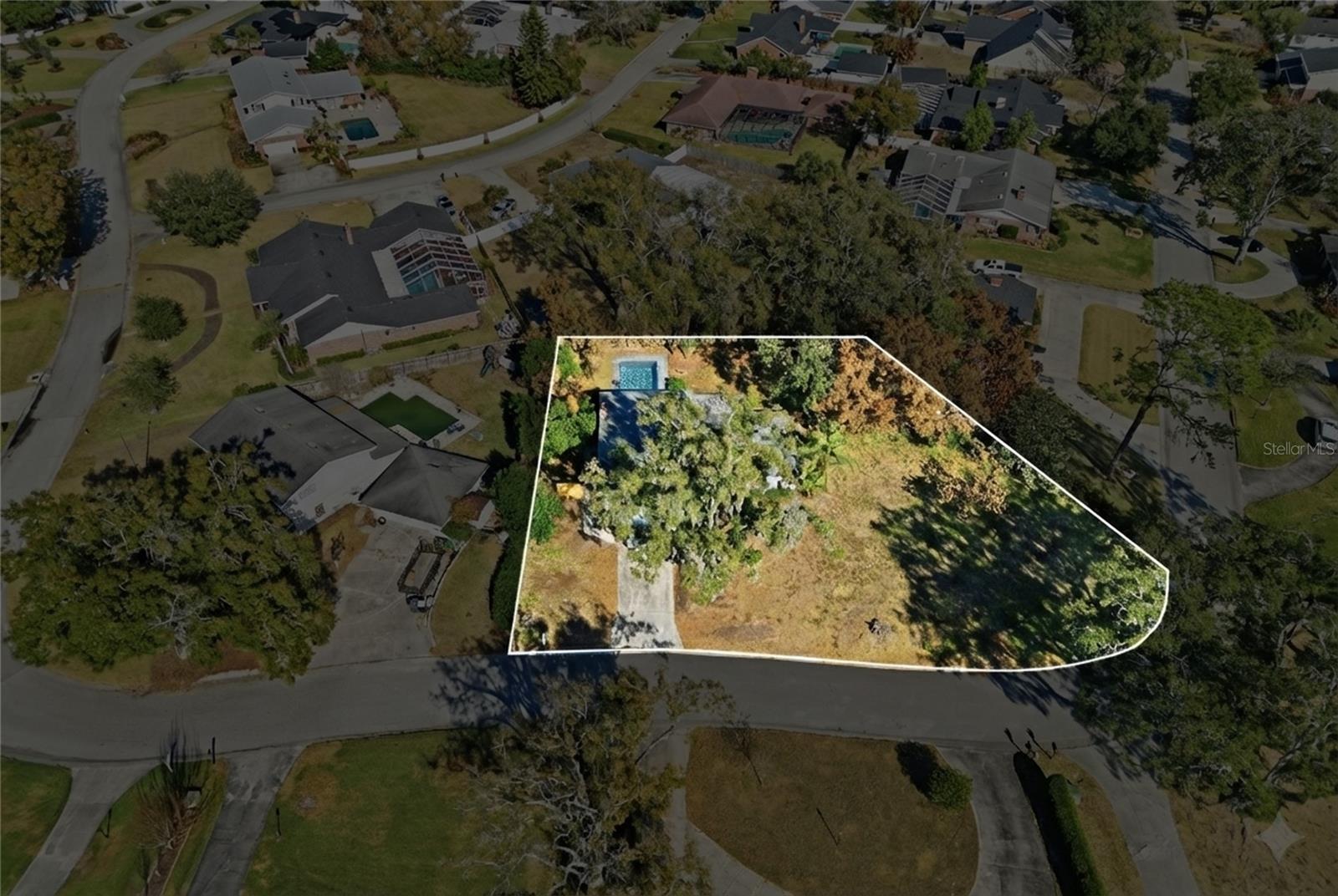 L4958667 Property Photo