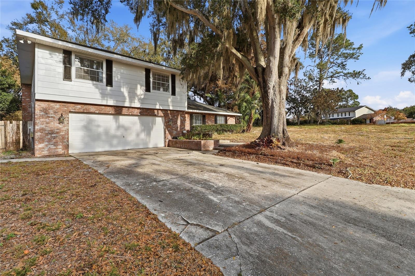 L4958667 Property Photo