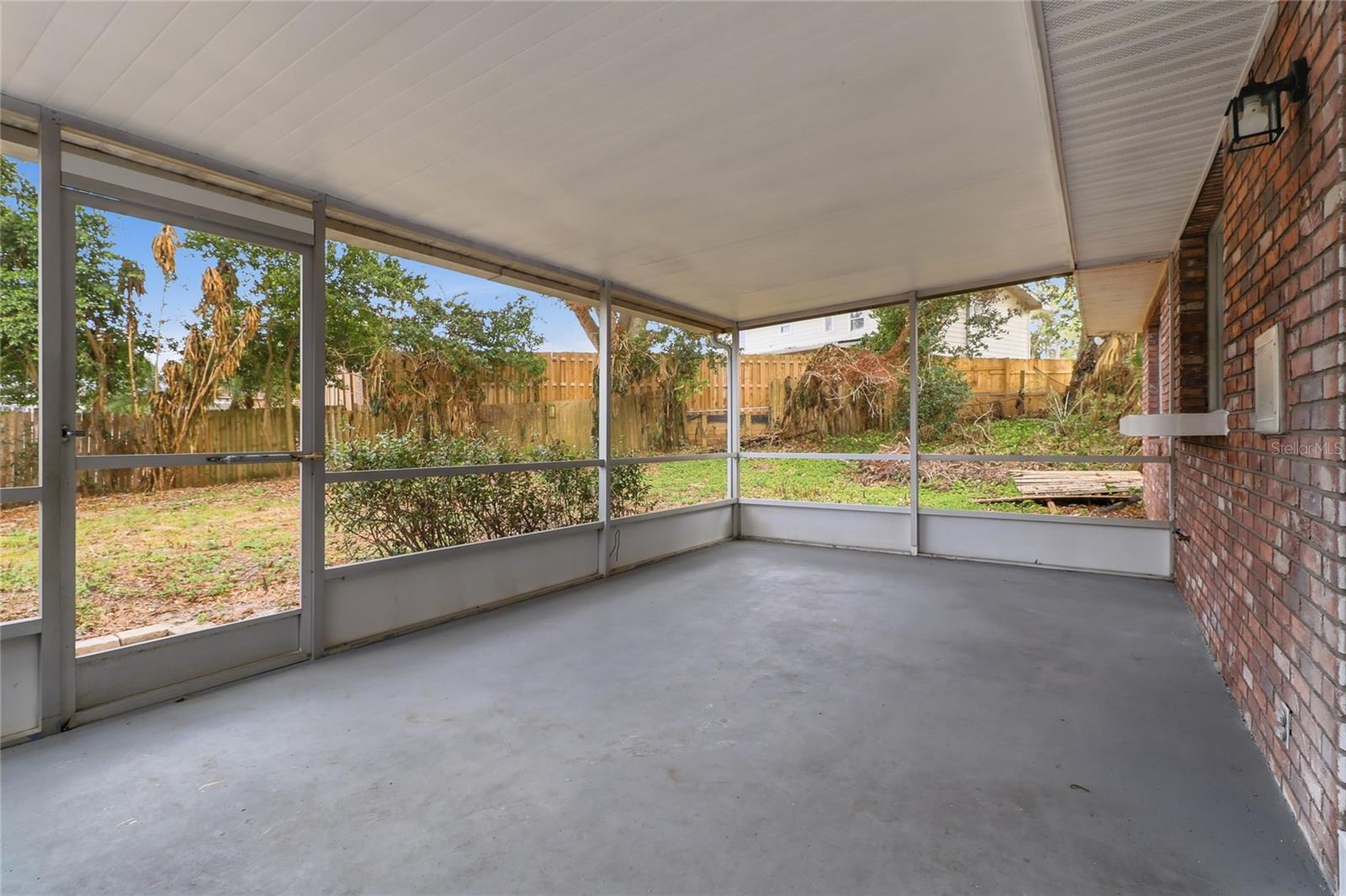 L4958667 Property Photo