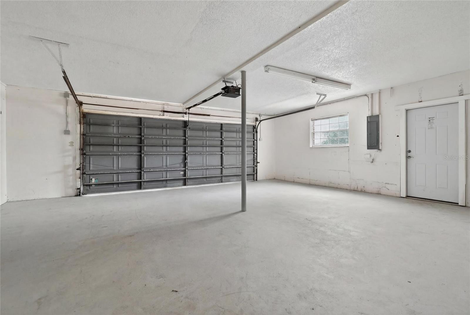 L4958667 Property Photo