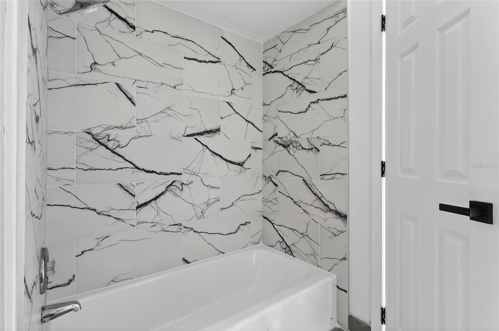 L4958667 Property Photo