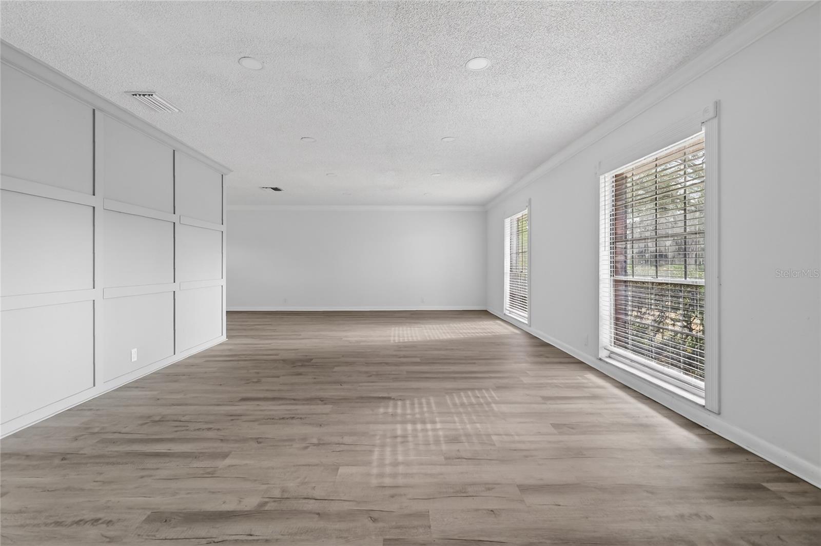 L4958667 Property Photo