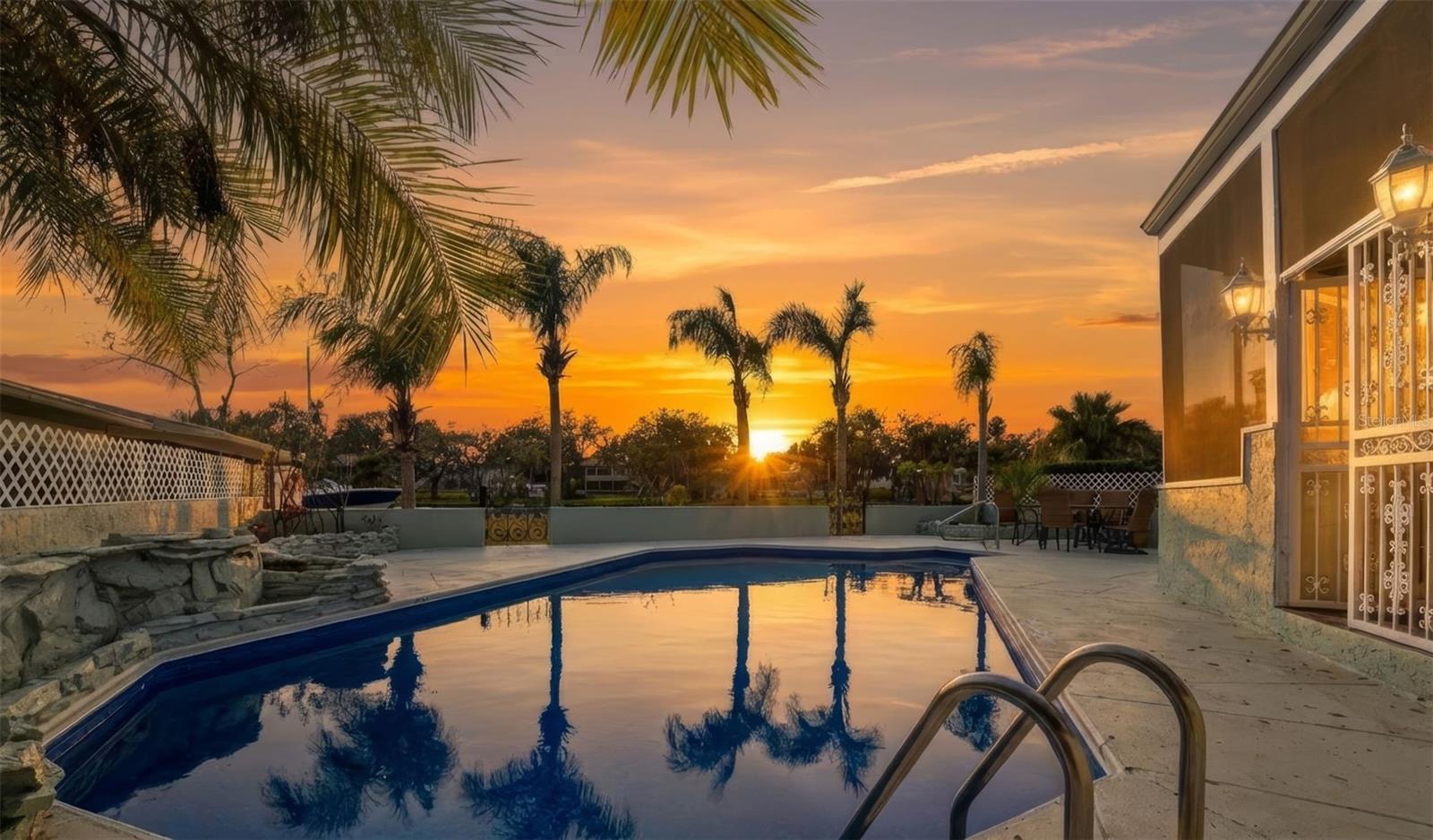 Sweeping views of the oversized lot & Cotee River