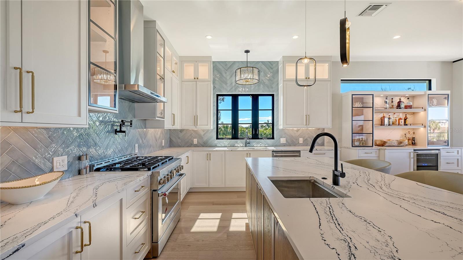 5263 AVENIDA DE CORTEZ, SARASOTA, FL, 34242