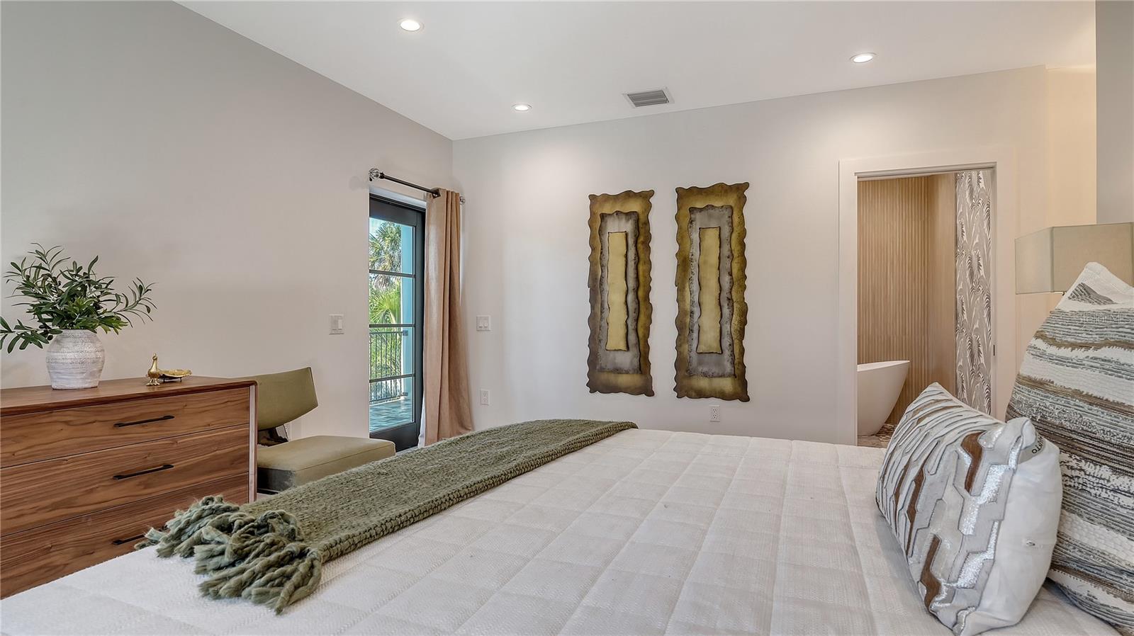 5263 AVENIDA DE CORTEZ, SARASOTA, FL, 34242