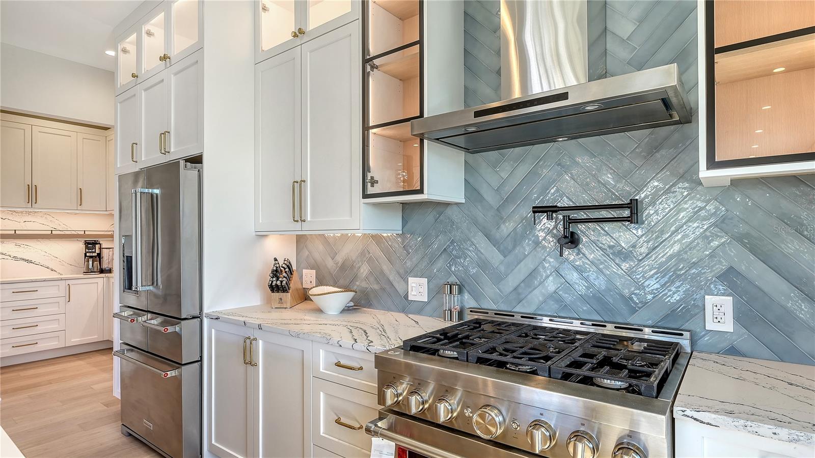 5263 AVENIDA DE CORTEZ, SARASOTA, FL, 34242