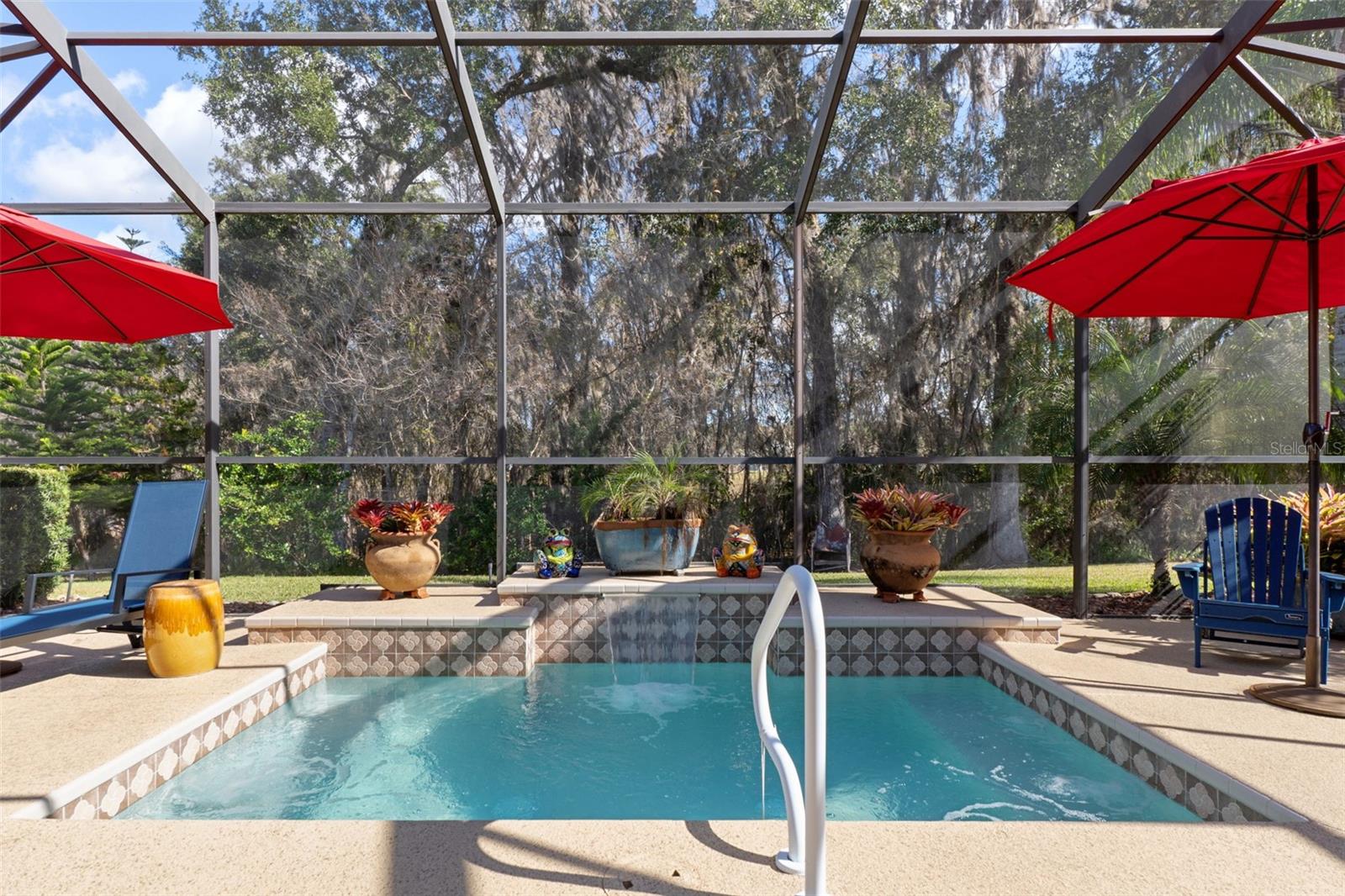 12 PERSON SALT HEATED SPA