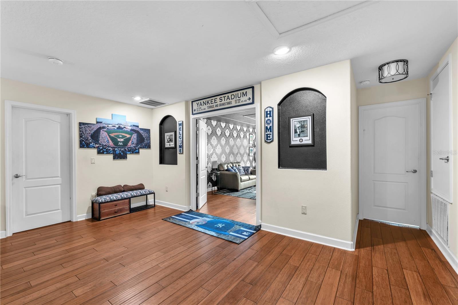 20006 SATIN LEAF AVE, TAMPA, FL, 33647