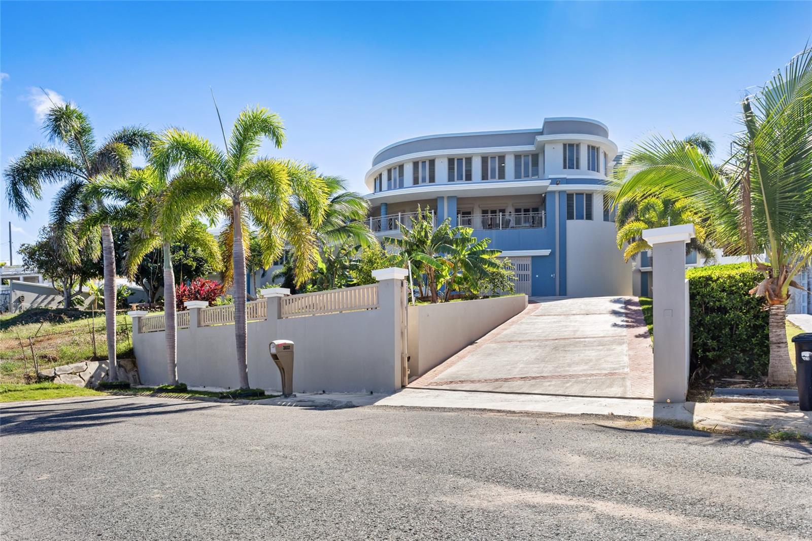 PR9118617 Property Photo