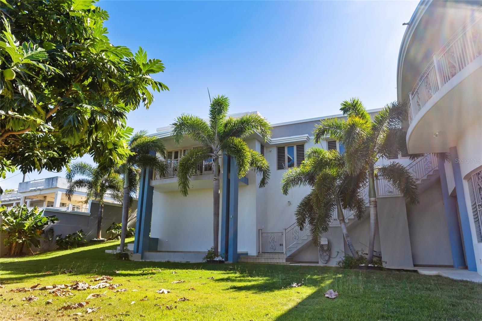 PR9118617 Property Photo