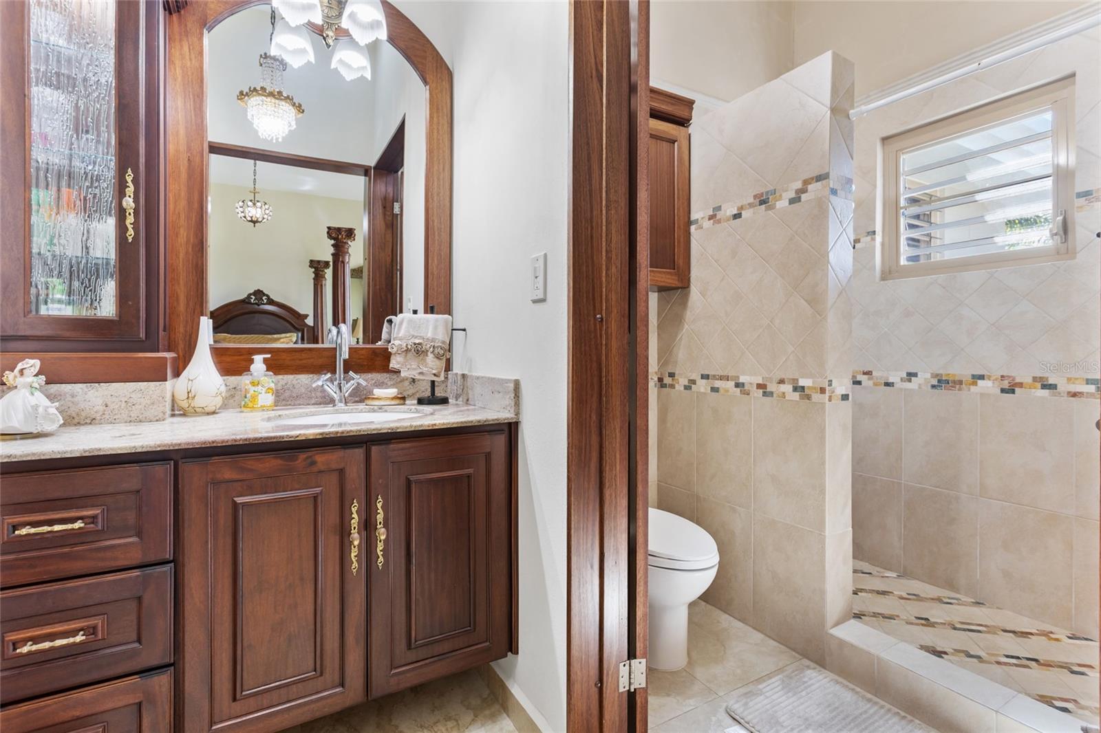 PR9118617 Property Photo