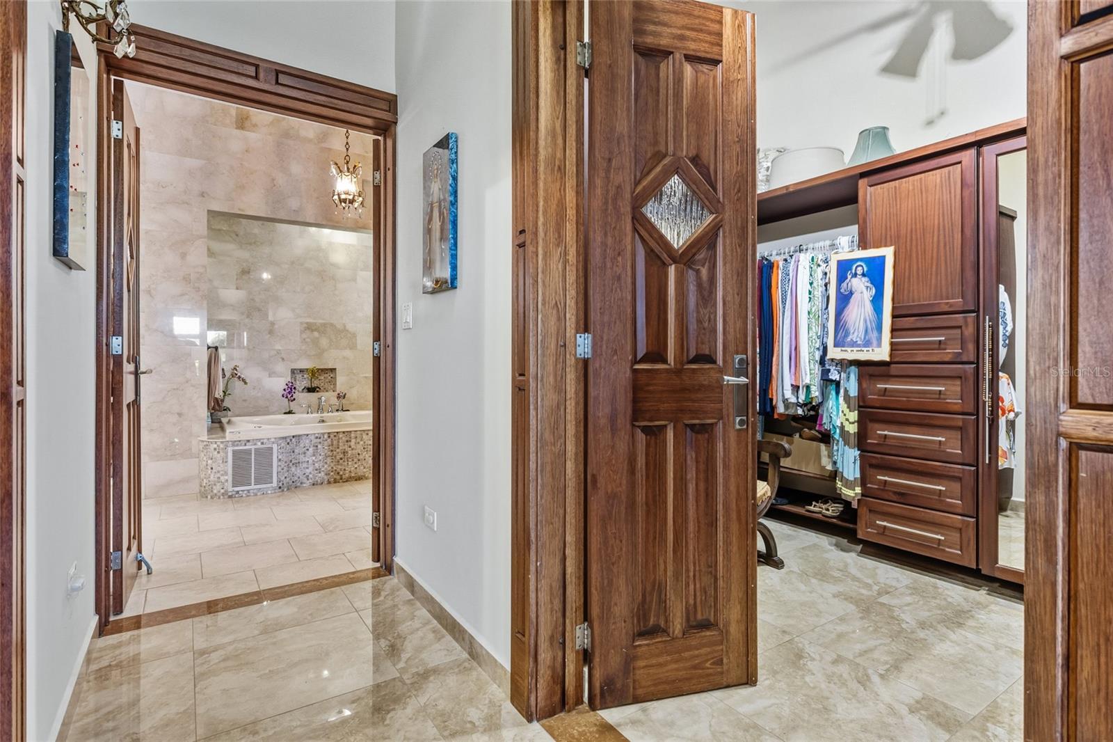 PR9118617 Property Photo