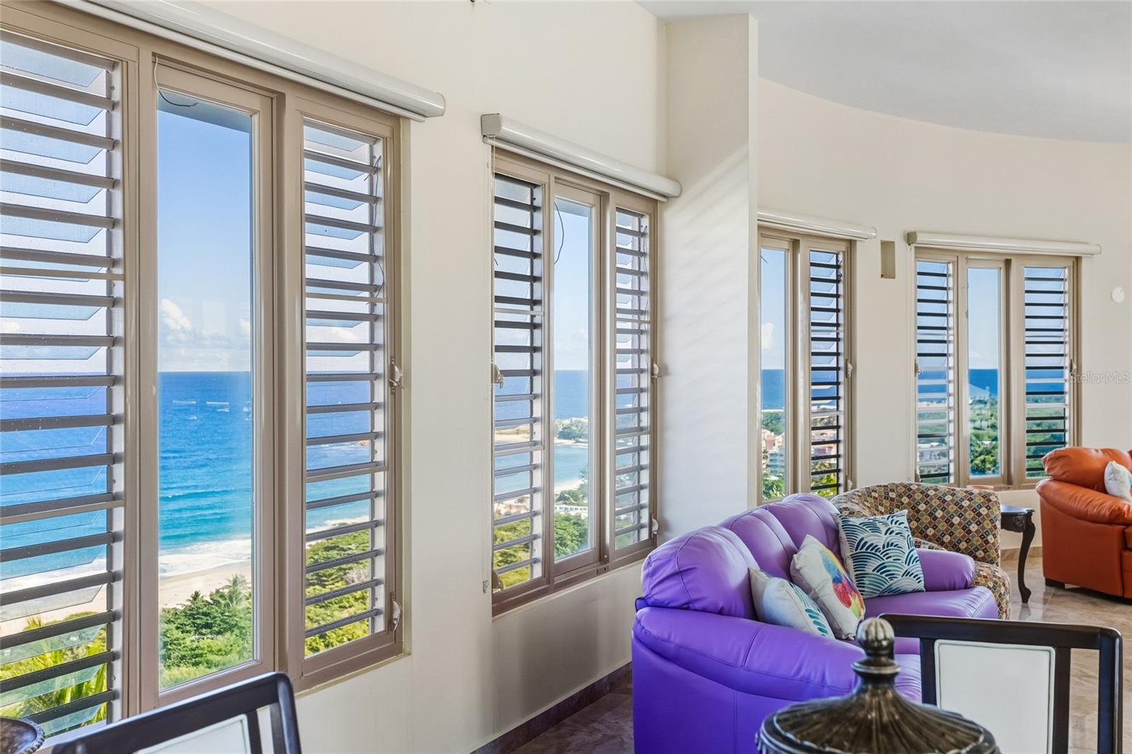 PR9118617 Property Photo