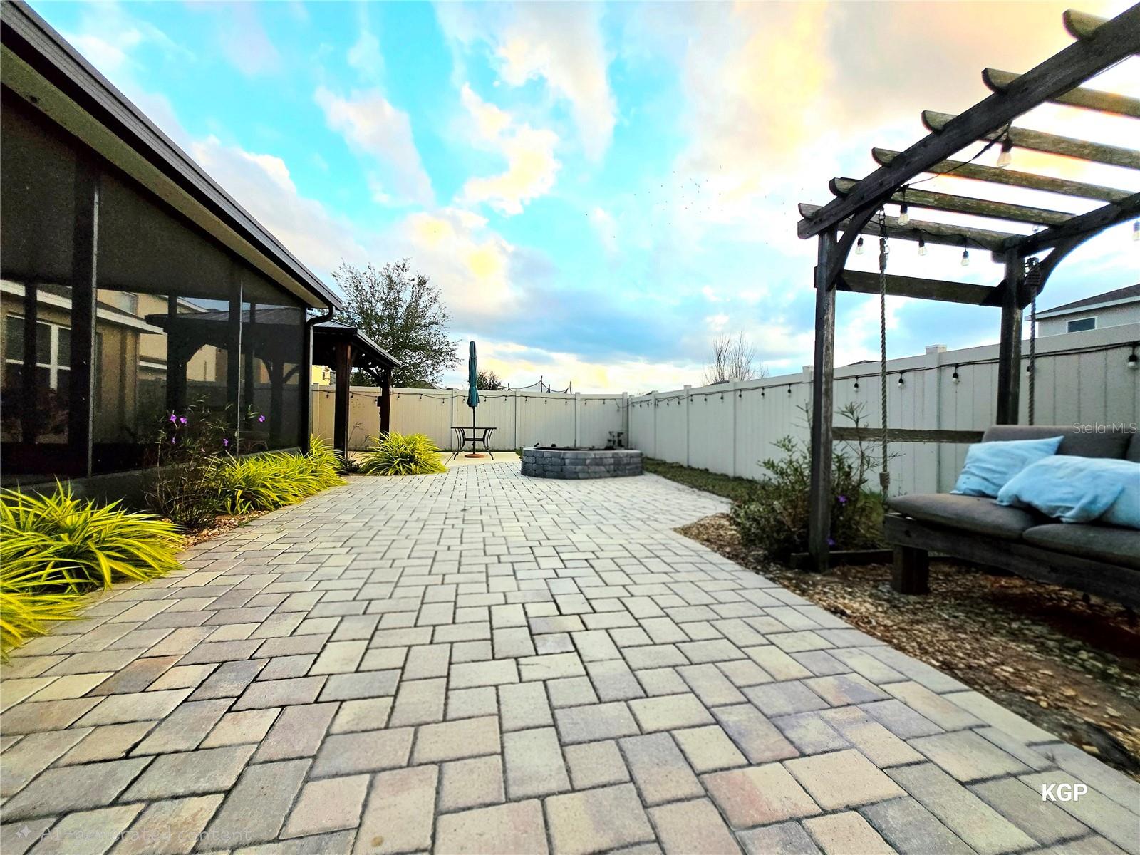 Outdoor Couch/ Bed Combo Swing