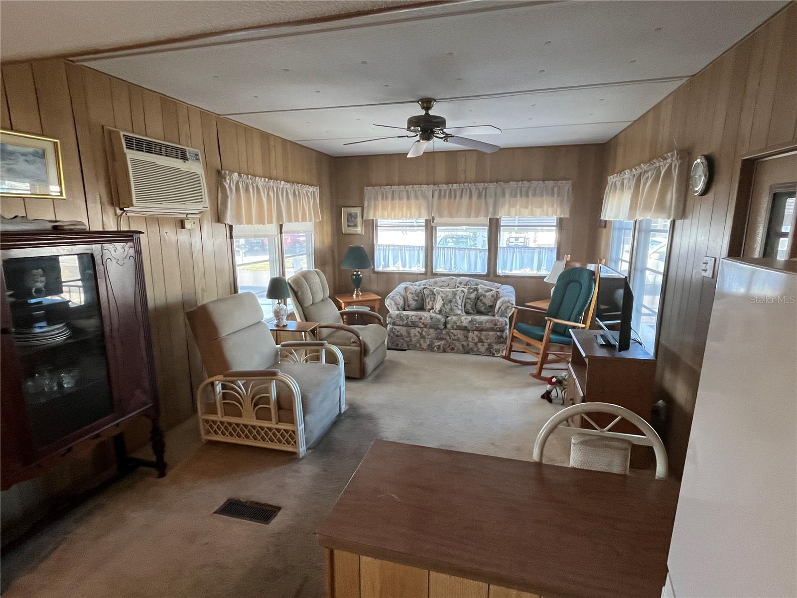 N6142491 Property Photo