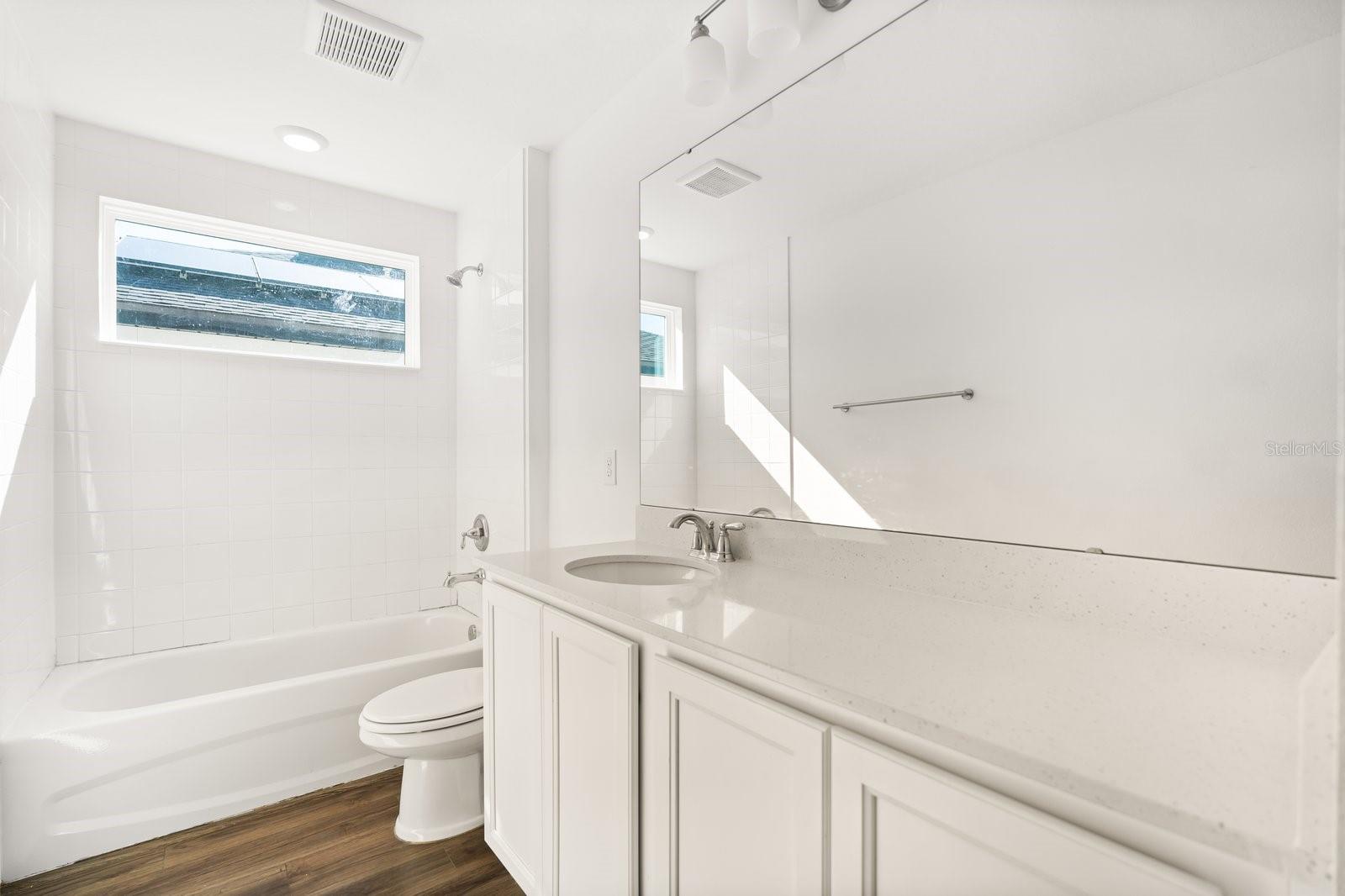 2062 DERWENT DR, DAVENPORT, FL, 33896