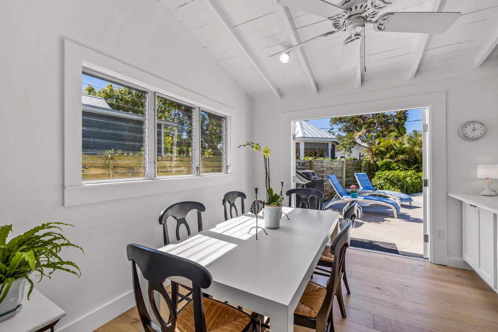 D6145691 Property Photo