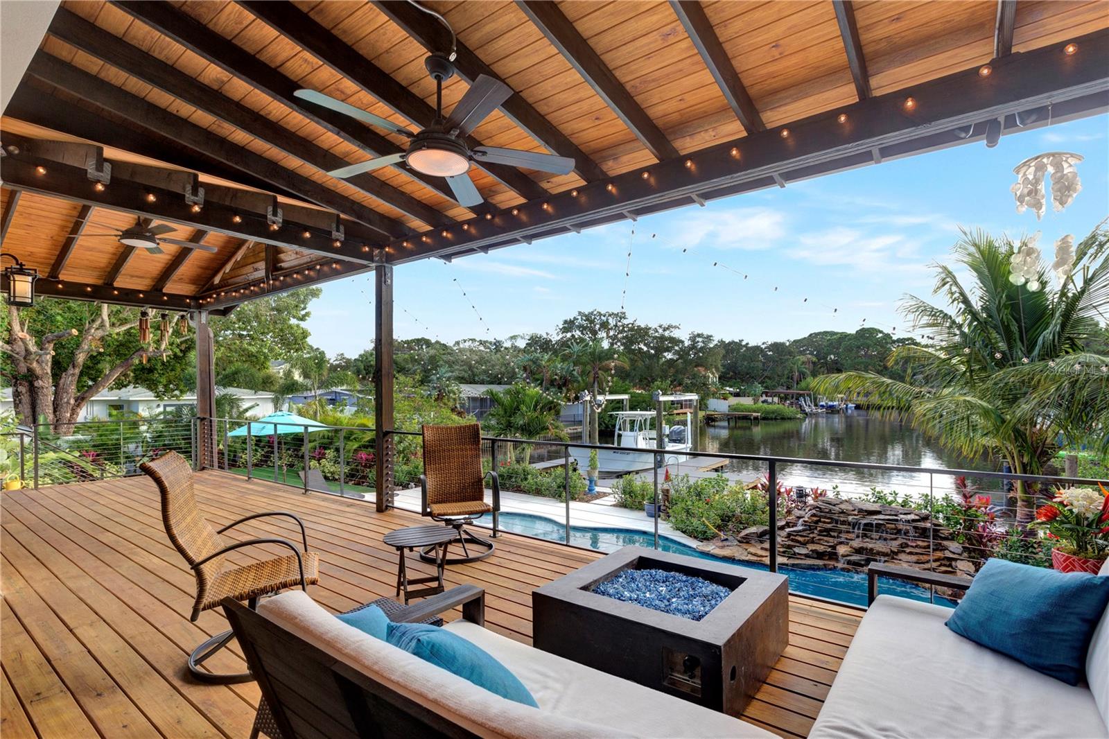 TB8466107 Property Photo