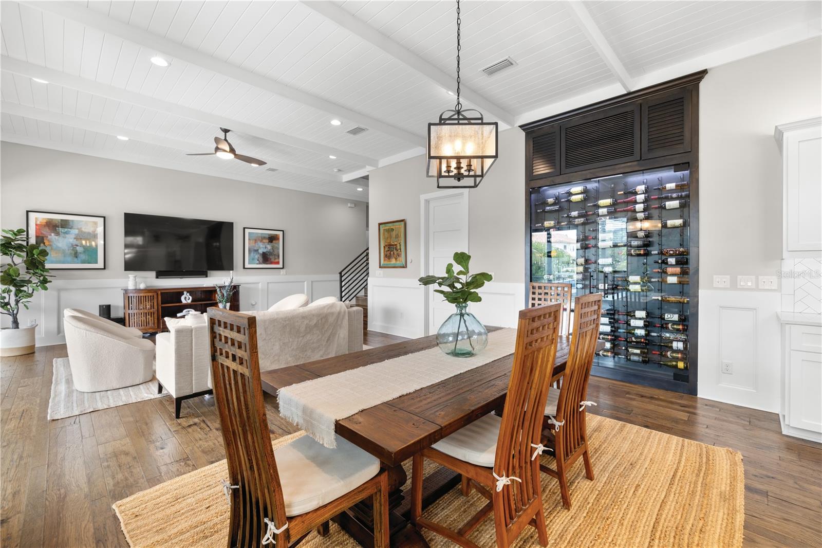 TB8466107 Property Photo