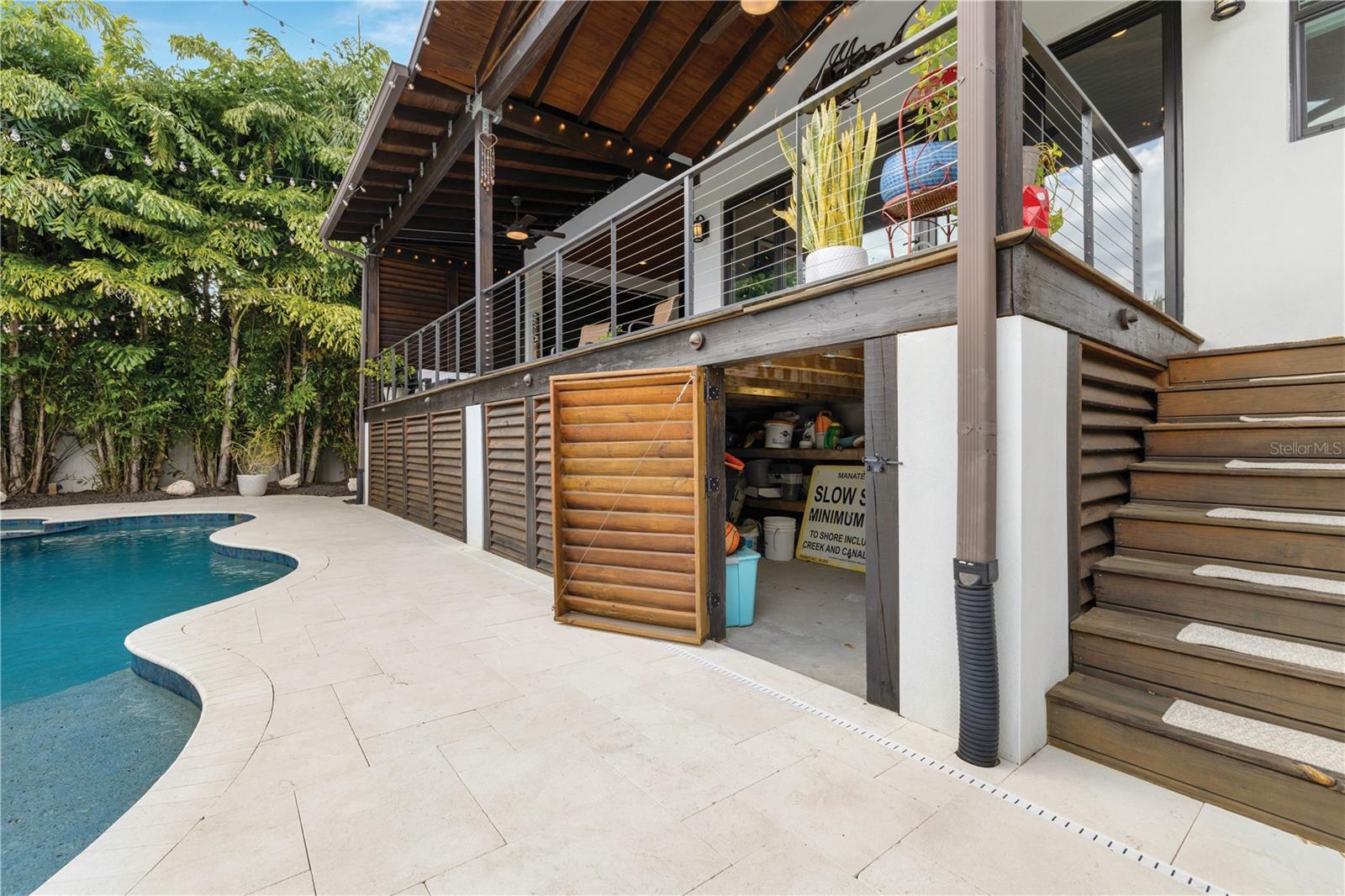 TB8466107 Property Photo