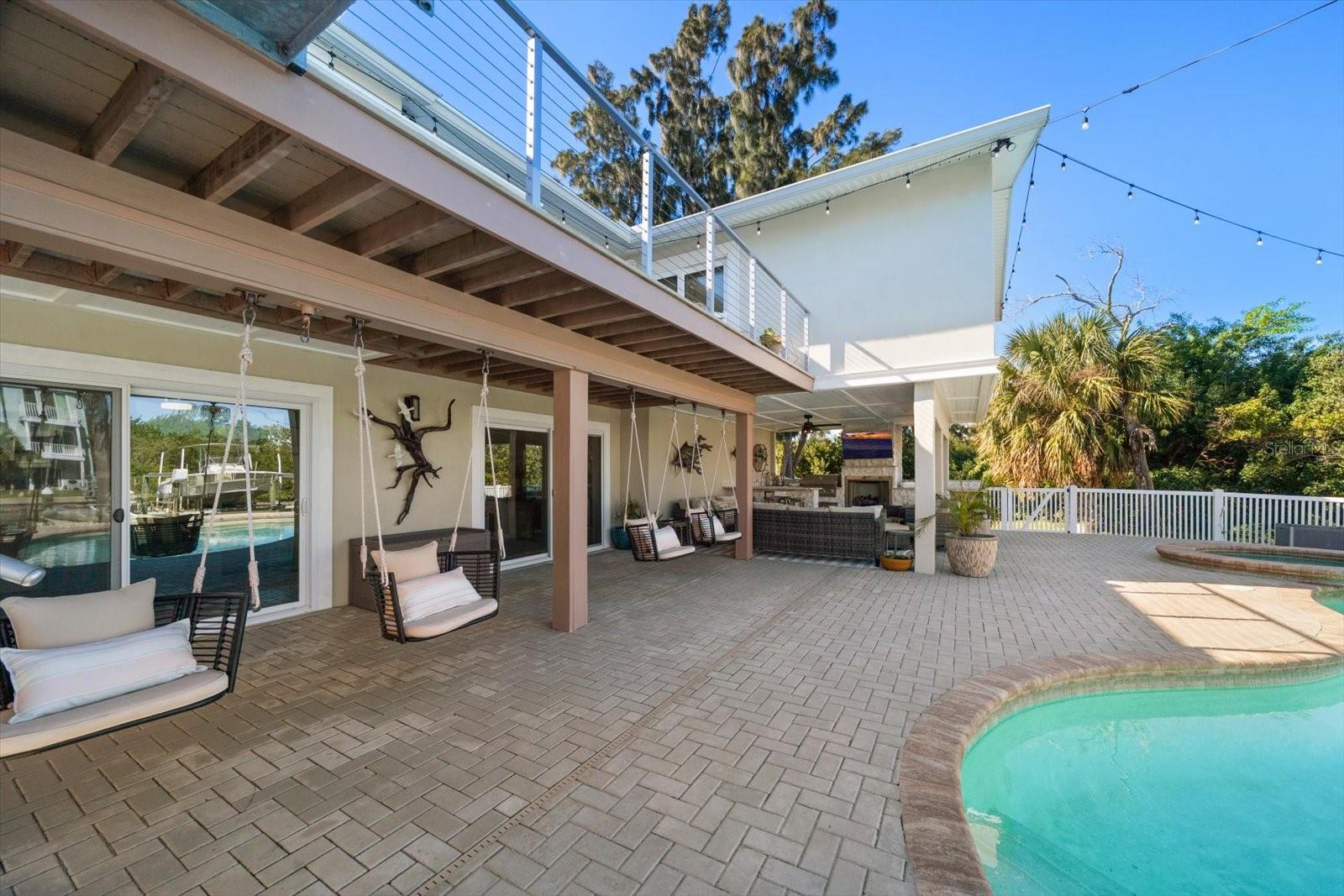 Relax and play all day by the water!