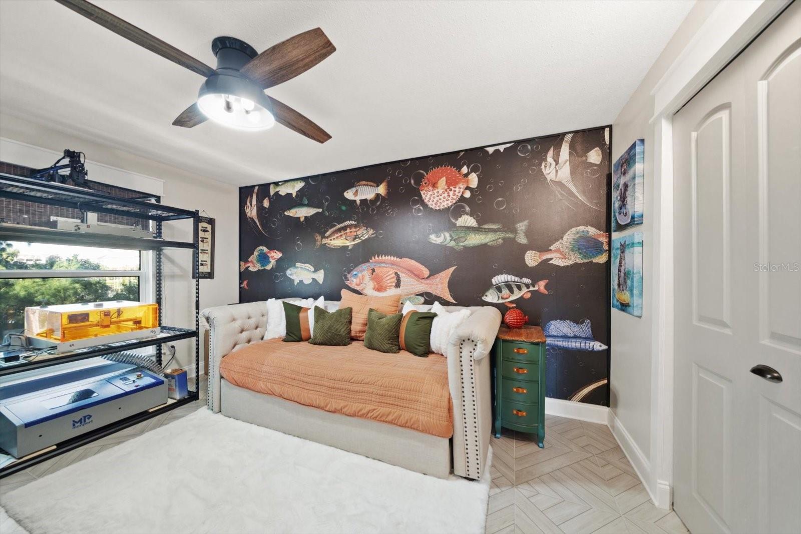 3rd bedroom overlooks green space for amply privacy!