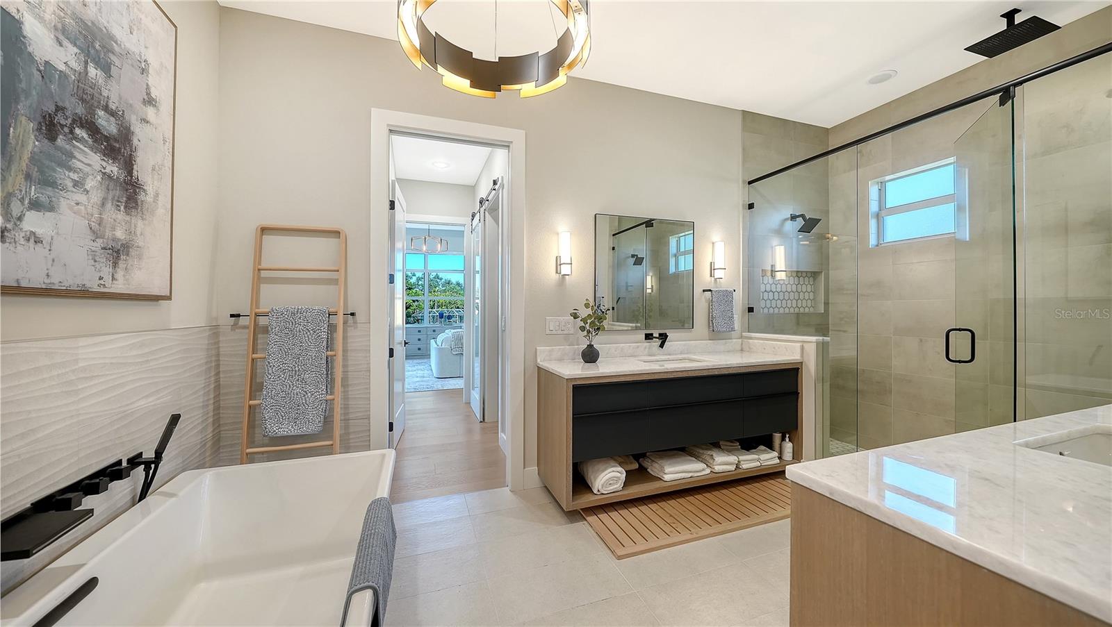 A4678917 Property Photo