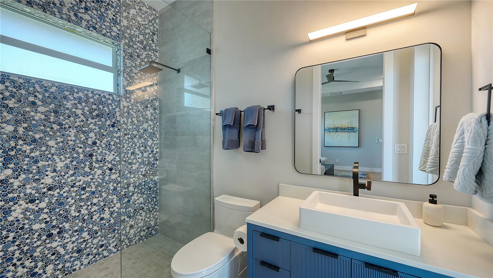 A4678917 Property Photo