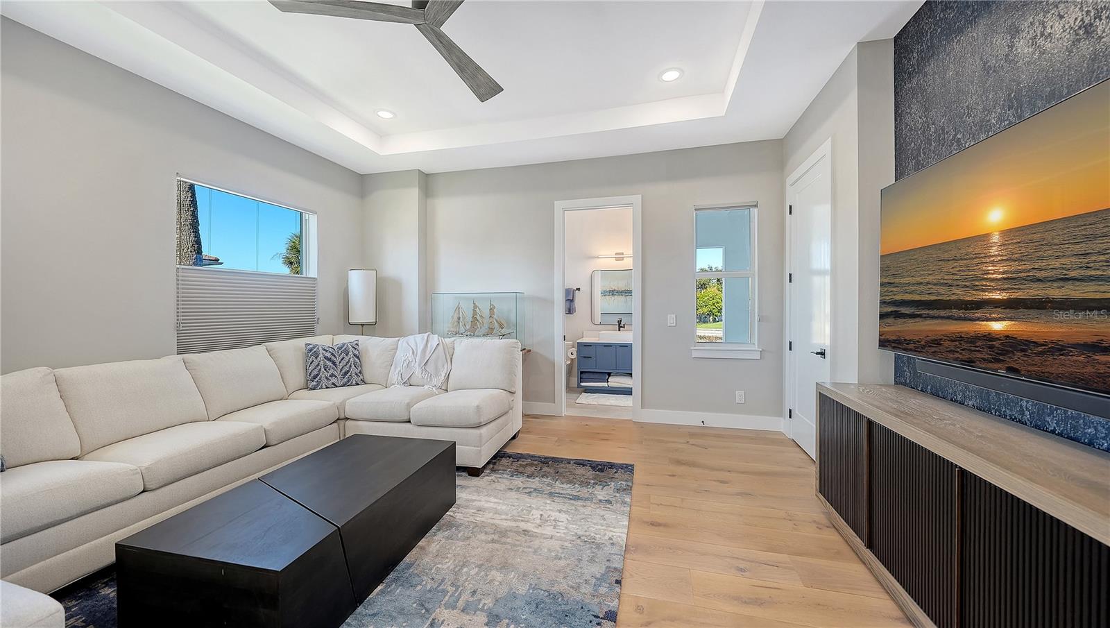 A4678917 Property Photo