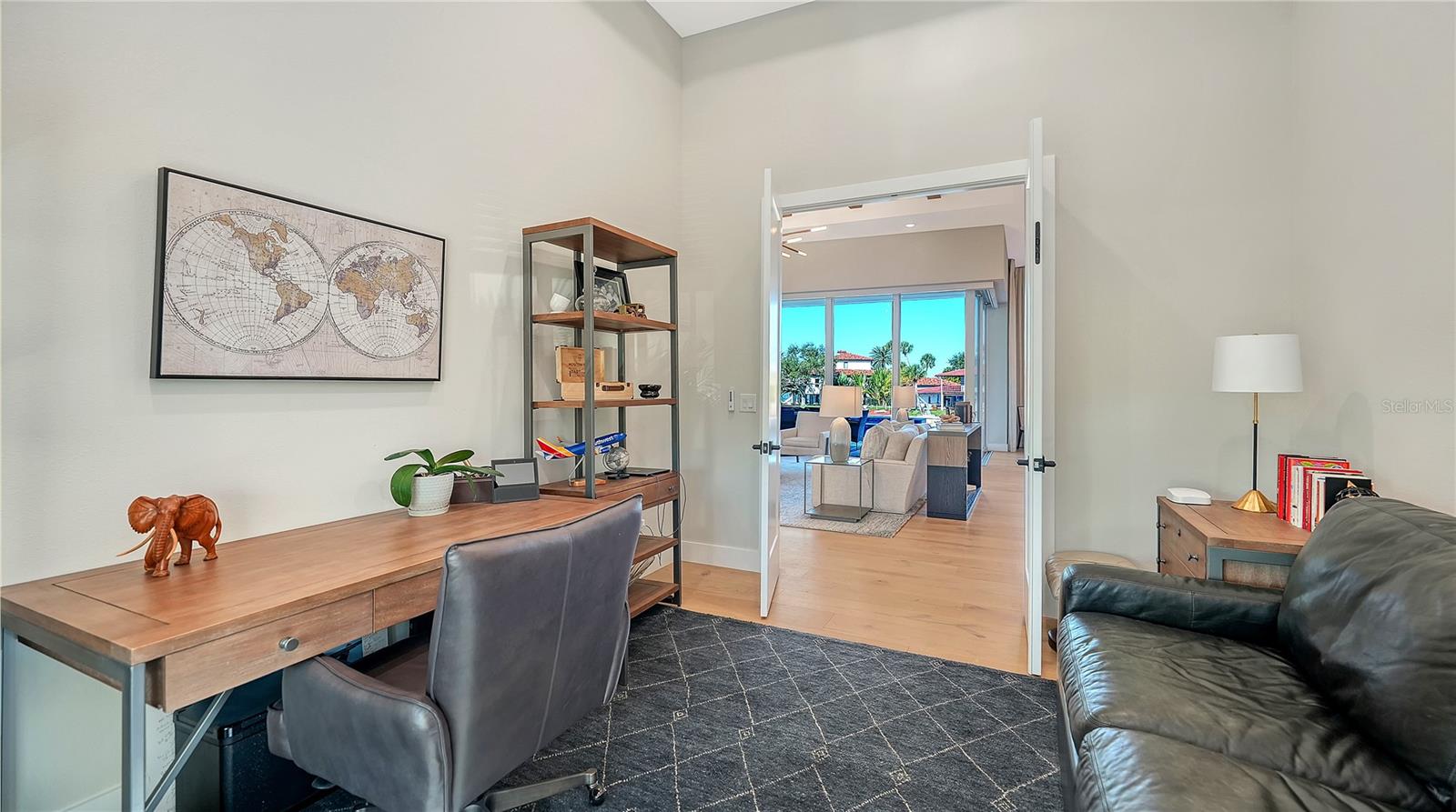 A4678917 Property Photo