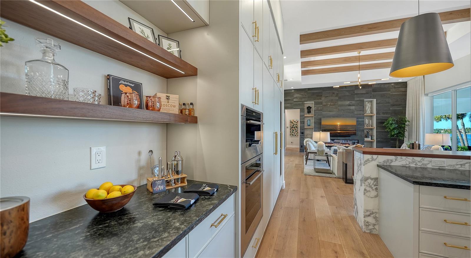 A4678917 Property Photo