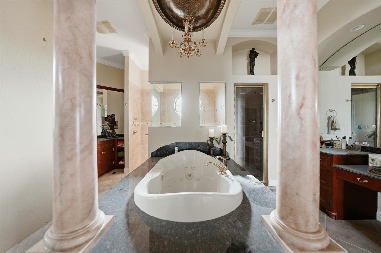 C7520481 Property Photo