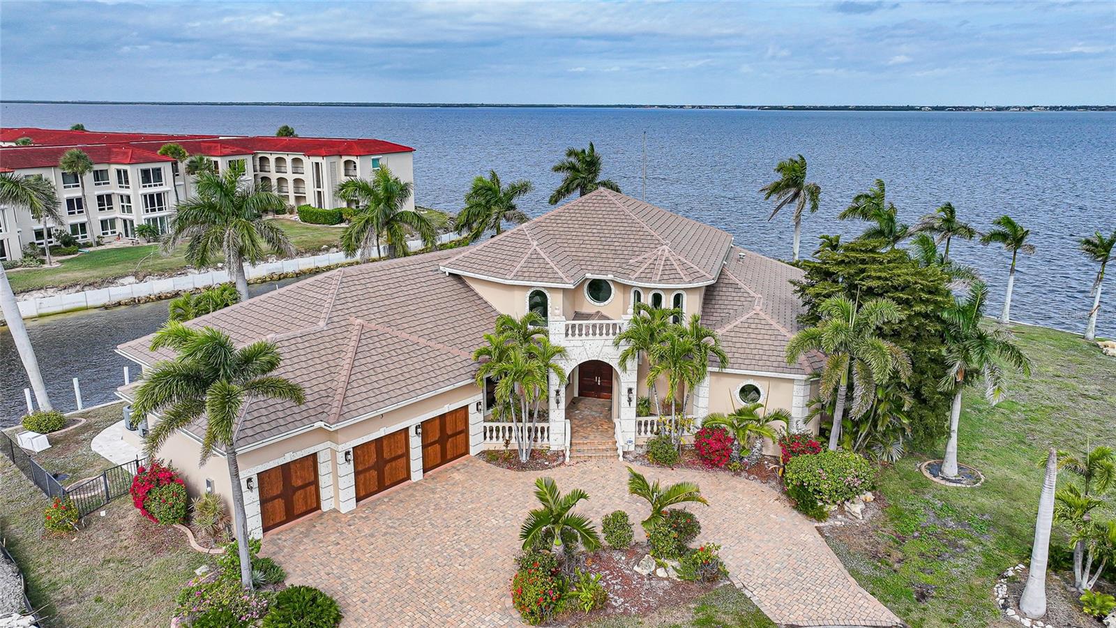 C7520481 Property Photo