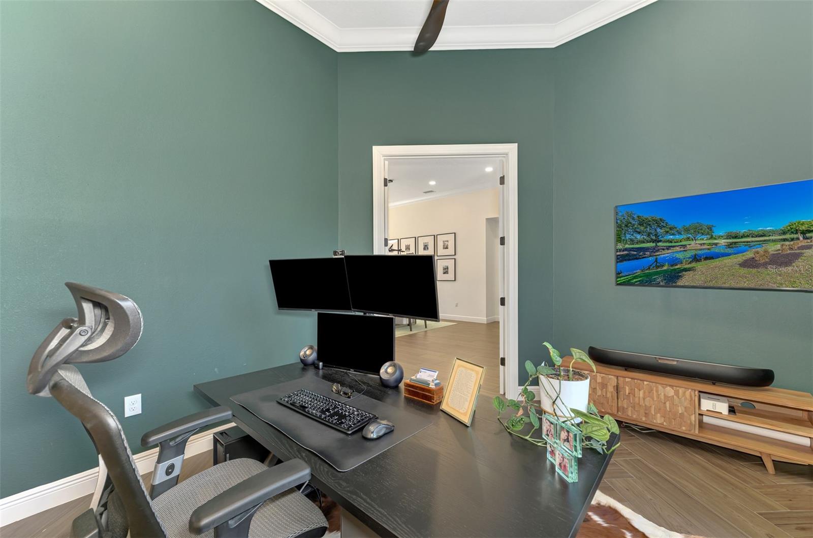 A4678937 Property Photo