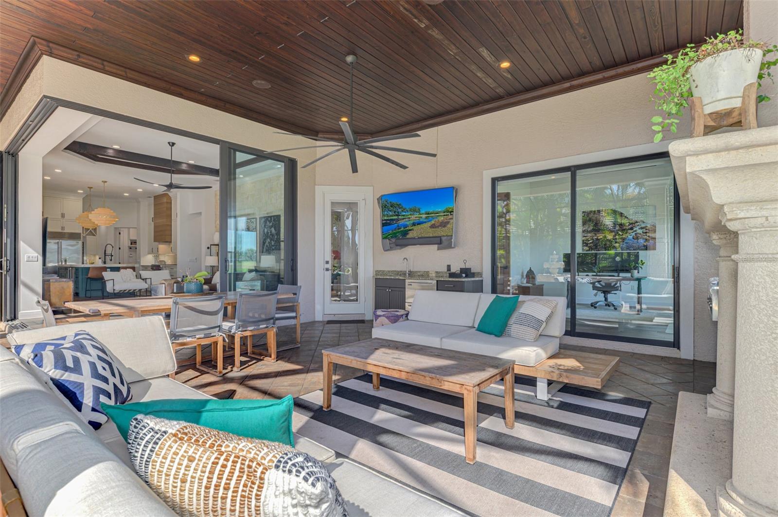 A4678937 Property Photo