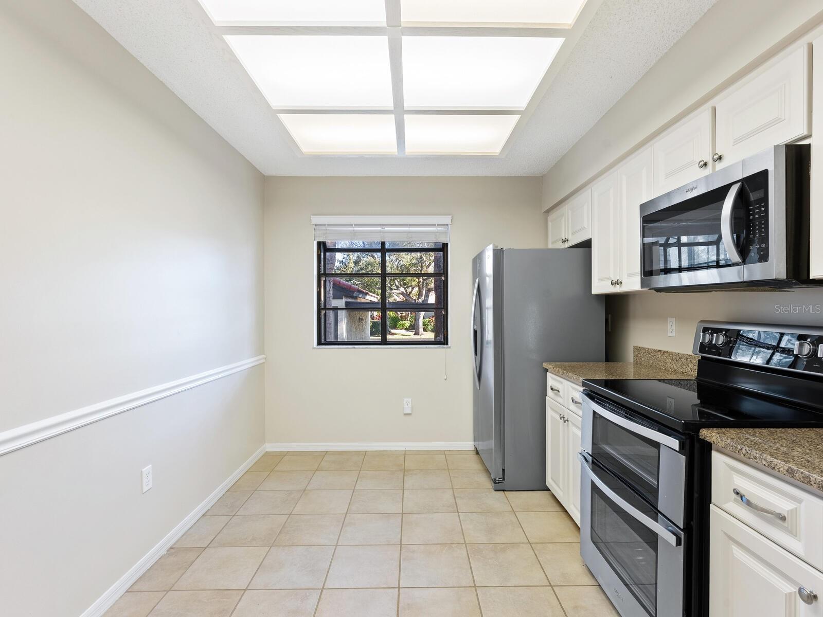 4372 TRAILS DR #15-1, SARASOTA, FL, 34232