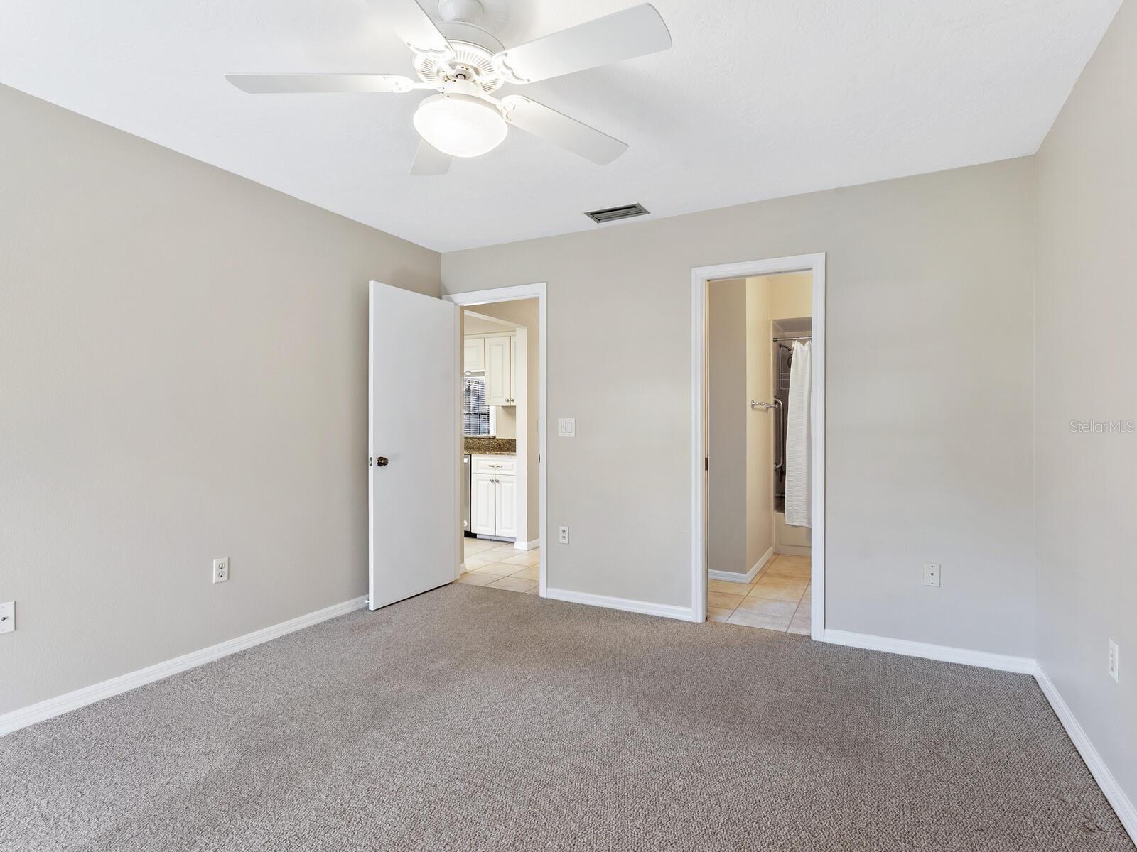 4372 TRAILS DR #15-1, SARASOTA, FL, 34232