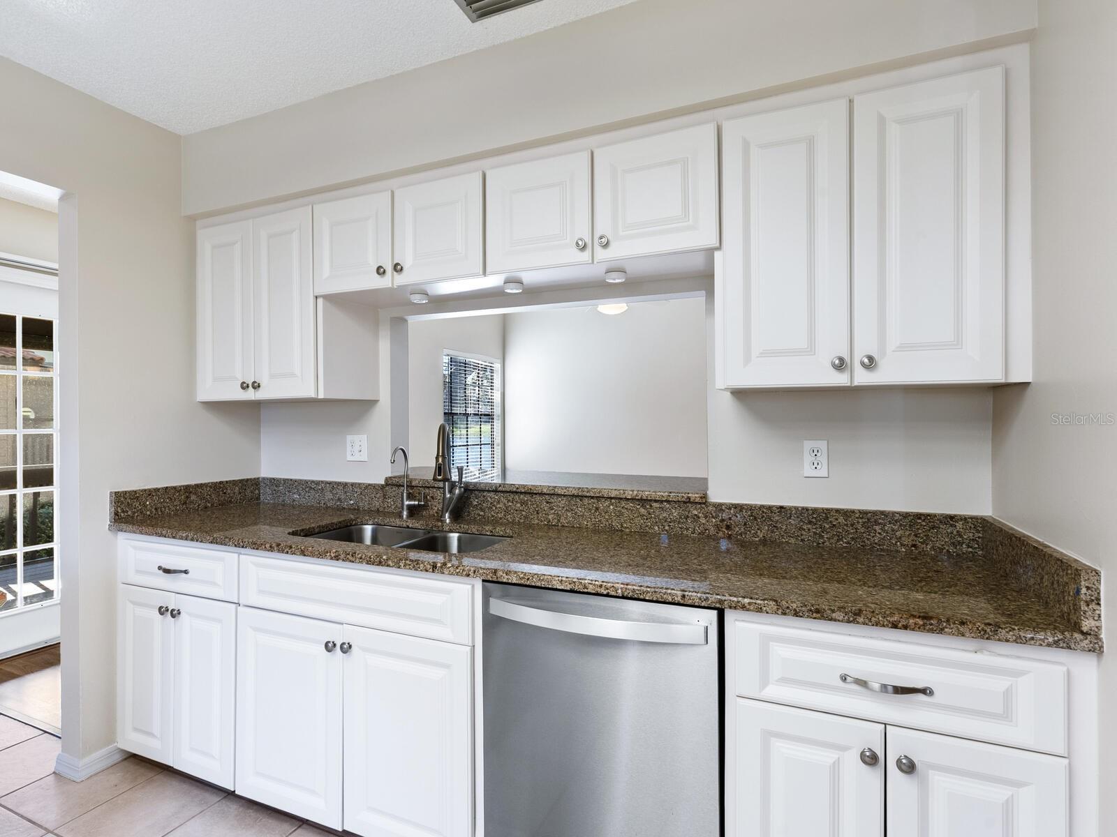 4372 TRAILS DR #15-1, SARASOTA, FL, 34232